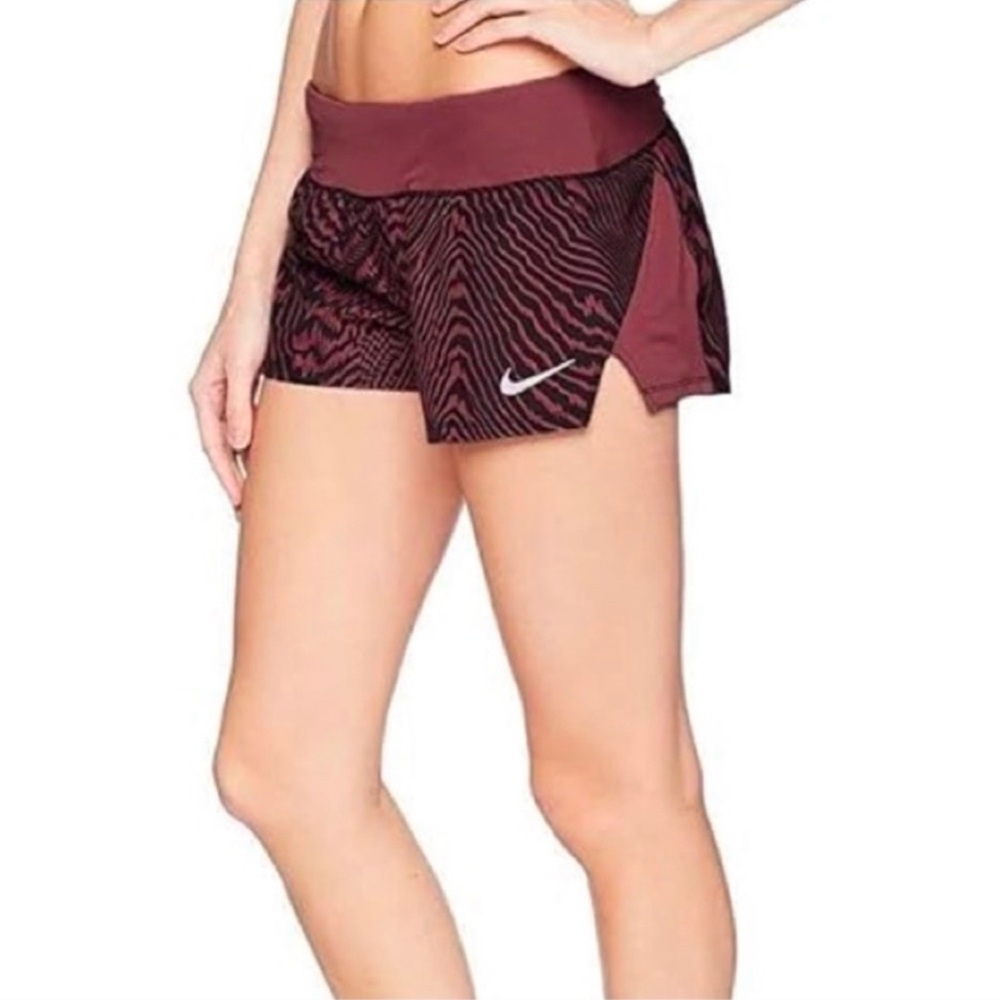 Women’s Nike Dri-fit dry crew 3” running shorts in Dusty Wine zebra print